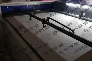 ���\�|���a����